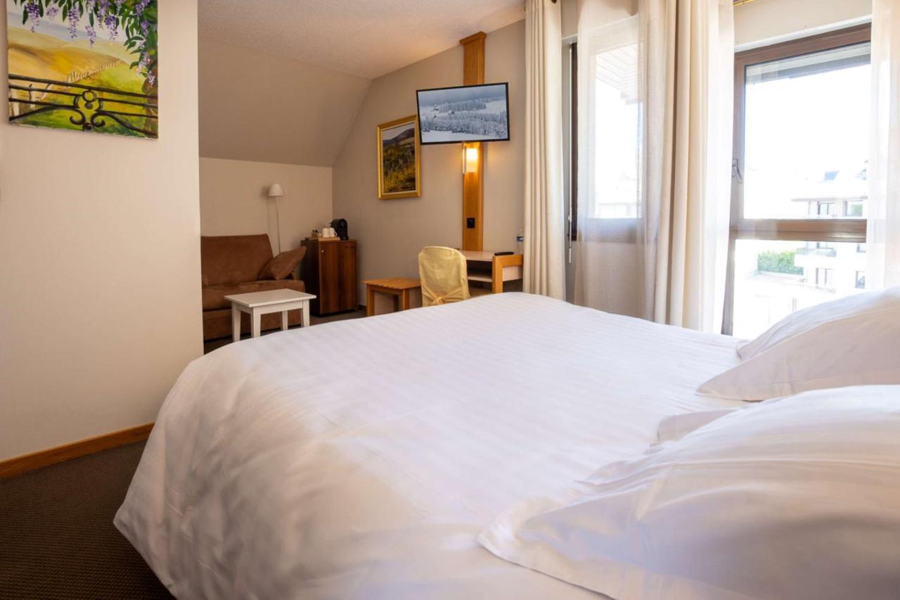 Best Western Le Relais De Laguiole Hotel & Spa Exterior photo