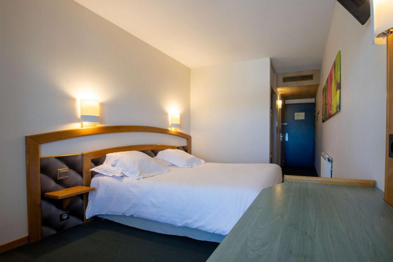 Best Western Le Relais De Laguiole Hotel & Spa Exterior photo