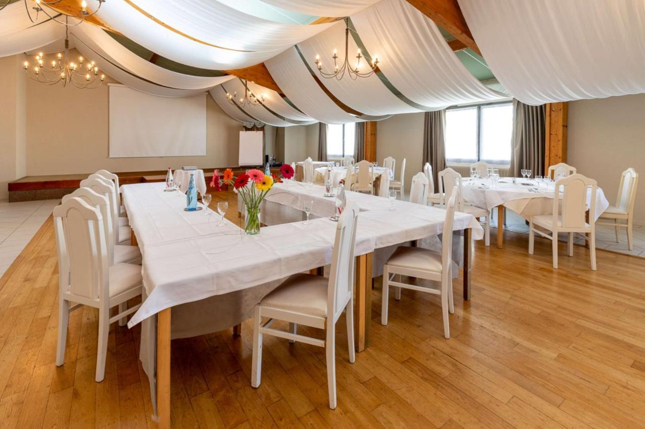 Best Western Le Relais De Laguiole Hotel & Spa Exterior photo