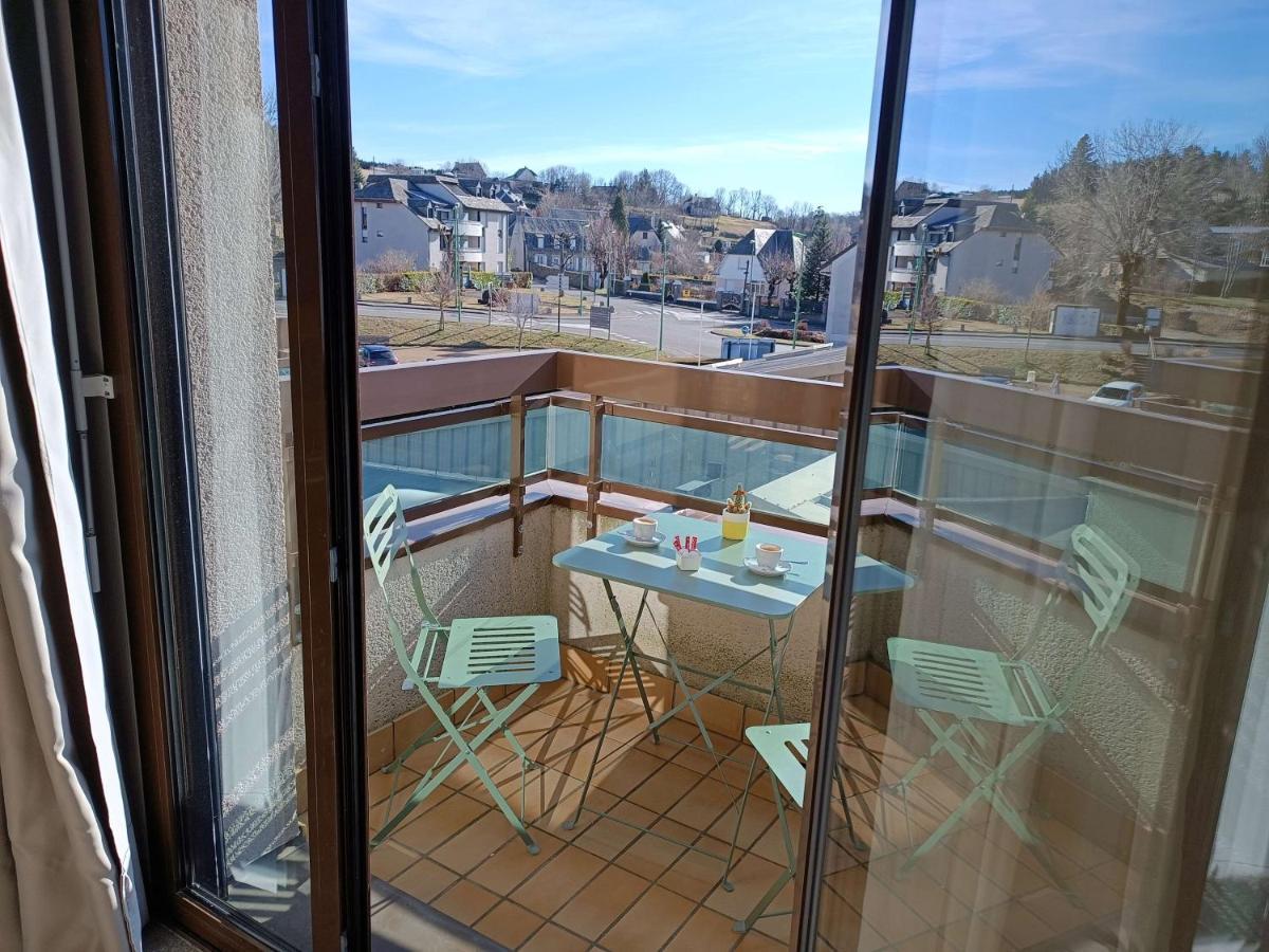 Best Western Le Relais De Laguiole Hotel & Spa Exterior photo